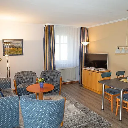 85 Im Duenenpark Binz